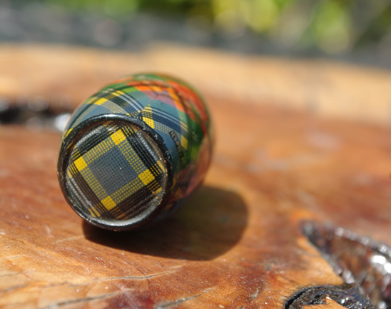 Tartanware Barrel Shaped Thimble Holder (McBeth) - Image 4
