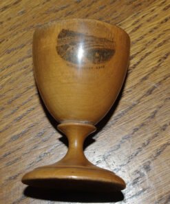 Mauchline ware Egg Shaped Etui "Cowes, Isle of Wight" and Egg Cup "Weston-super-Mare". - Image 6