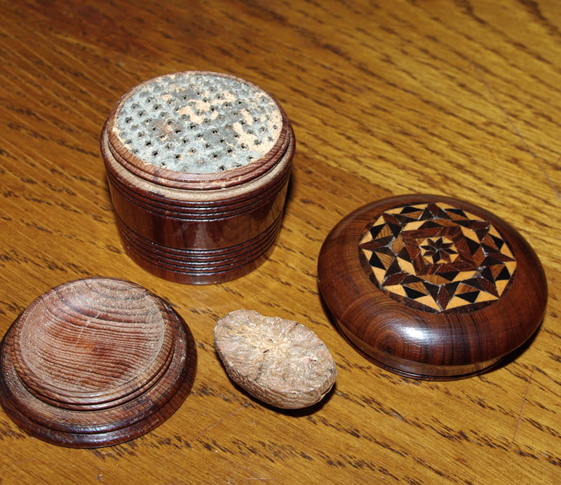 Tunbridgeware Nutmeg Grater - Image 2