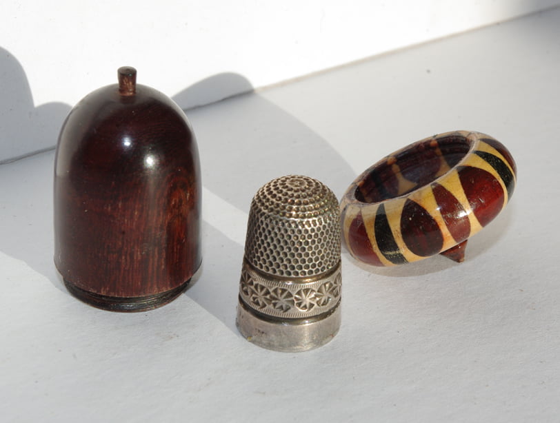 Tunbridgeware Stickware & Rosewood Thimble Holder - Image 3