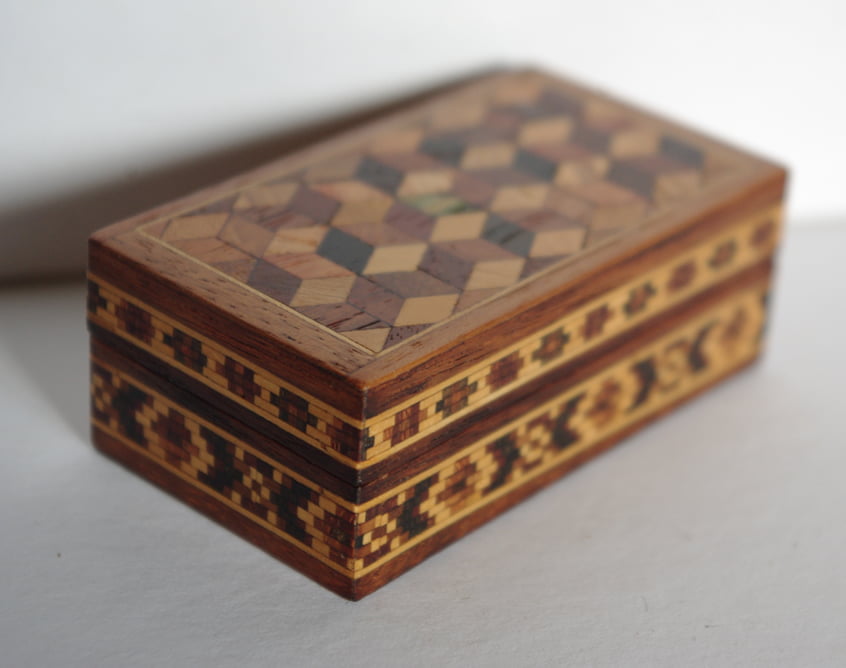 Tunbridgeware Trinket Box with Perspective Cube