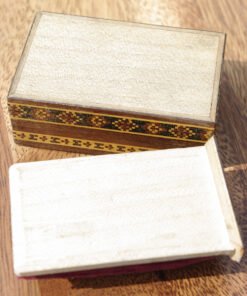 Tunbridgeware Box with Sliding Pin Cushion Top - Image 4