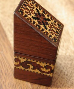 Tunbridgeware Lozenge Needles Box - Image 6