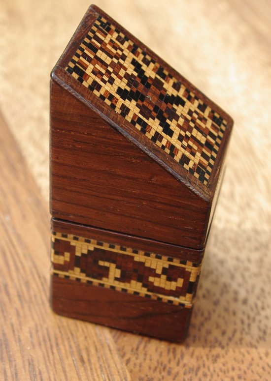 Tunbridgeware Lozenge Needles Box - Image 6