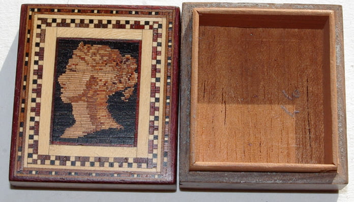 Tunbridgeware Q Victoria Stamp Box - Image 3