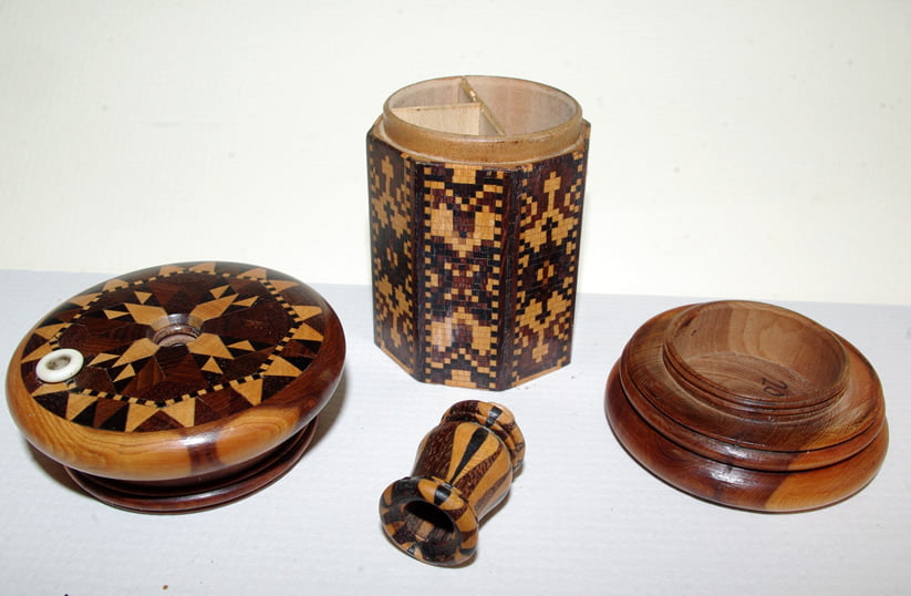 Tunbridge Ware "Go-To-Bed" - Image 2