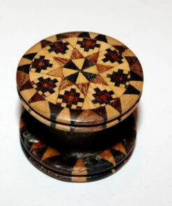 Tunbridgeware Thread Waxer - Image 4