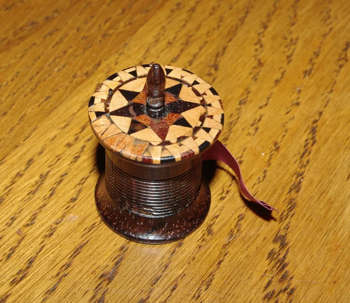 Tunbridgeware Ribbed Tape Measure