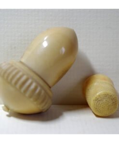 Alternative view of Vegetable Ivory Needle Case (V9)