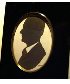 Captain Oakley Silhouette Gentleman